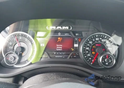 2024 Ram 1500 Laramie z USA, uszkodzony, nr VIN 1C6RREJTXRN128496